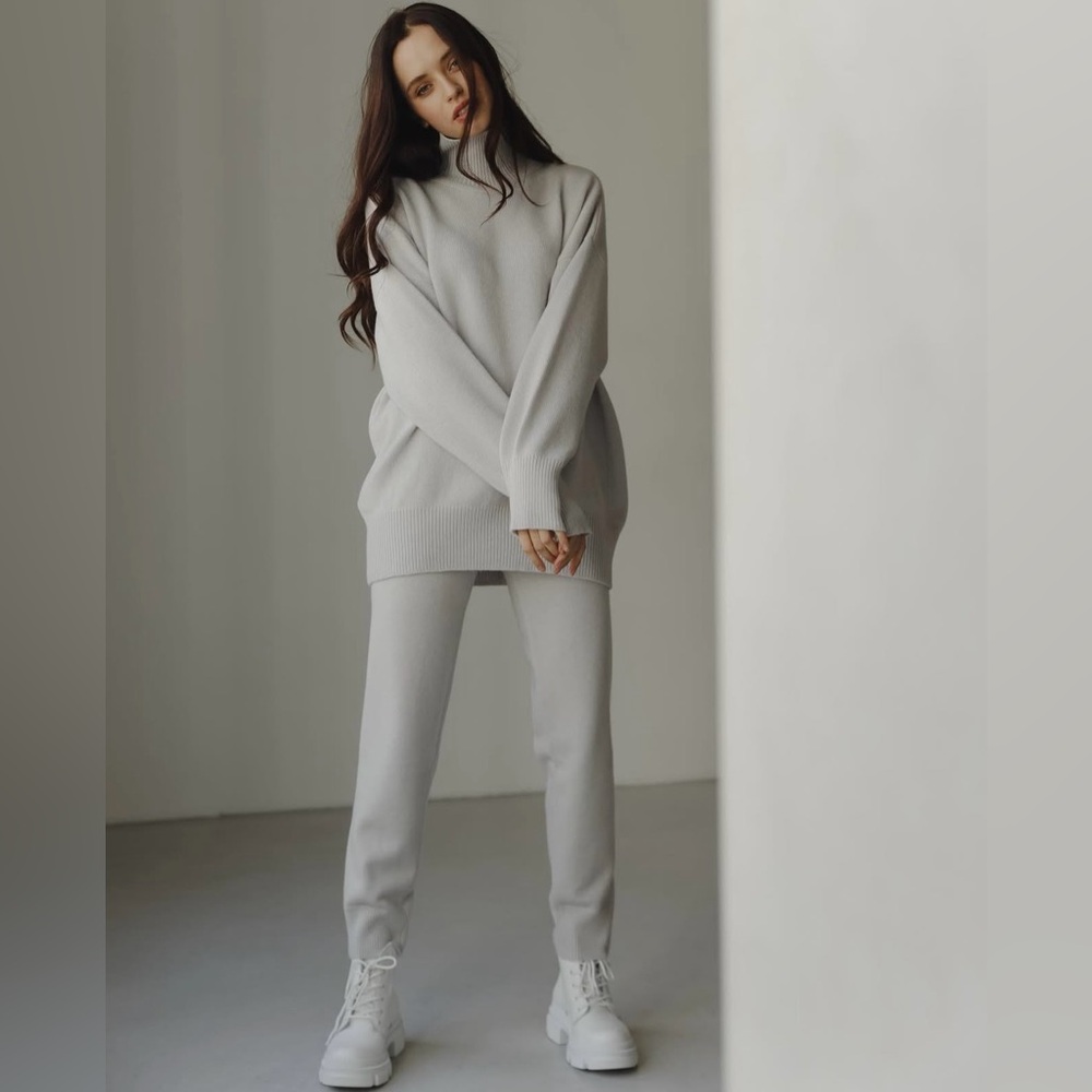 Cashmere Gray Knit Sweater